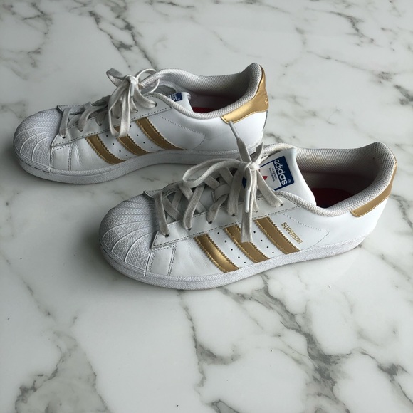 adidas gazelle silver green womens Adidas Superstar 82  Oneness Boutique